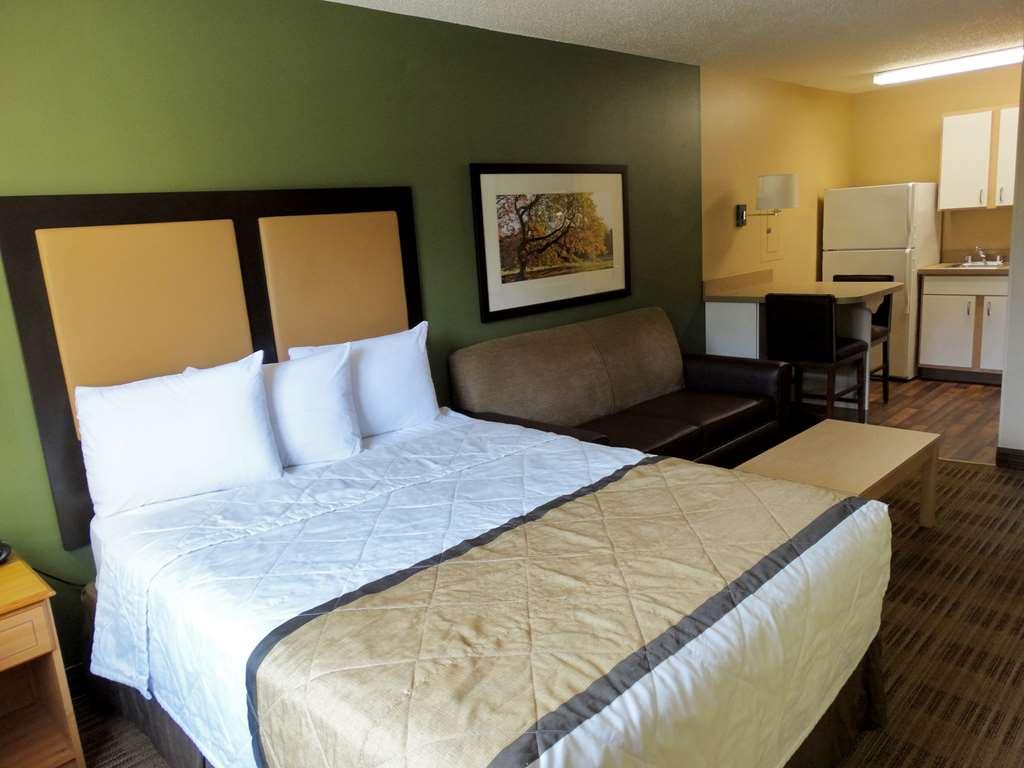 Extended Stay America Suites - Los Angeles - Lax Airport - El Segundo Room photo